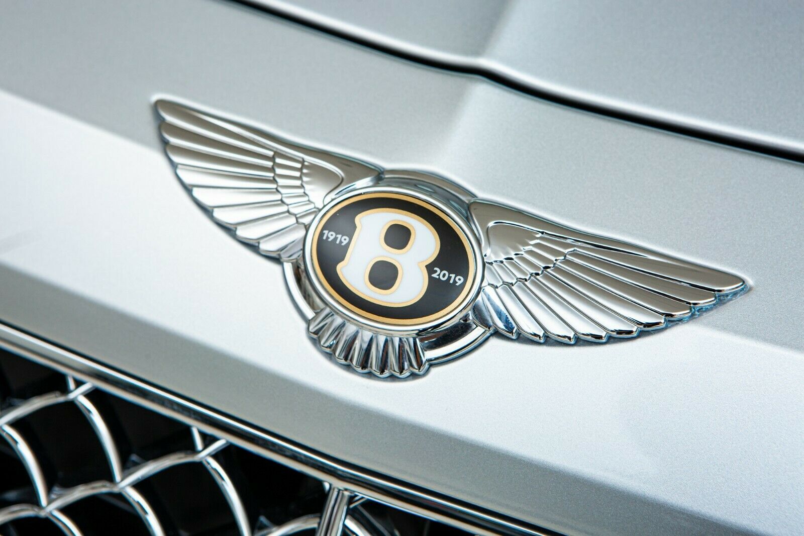 2020 Bentley Bentayga 4.0 V8, 17/20