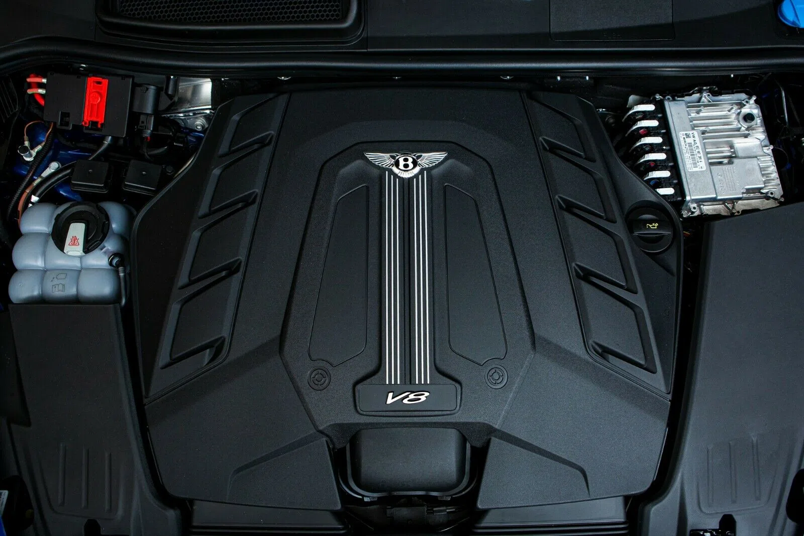 2020 Bentley Bentayga 4.0 V8 engine