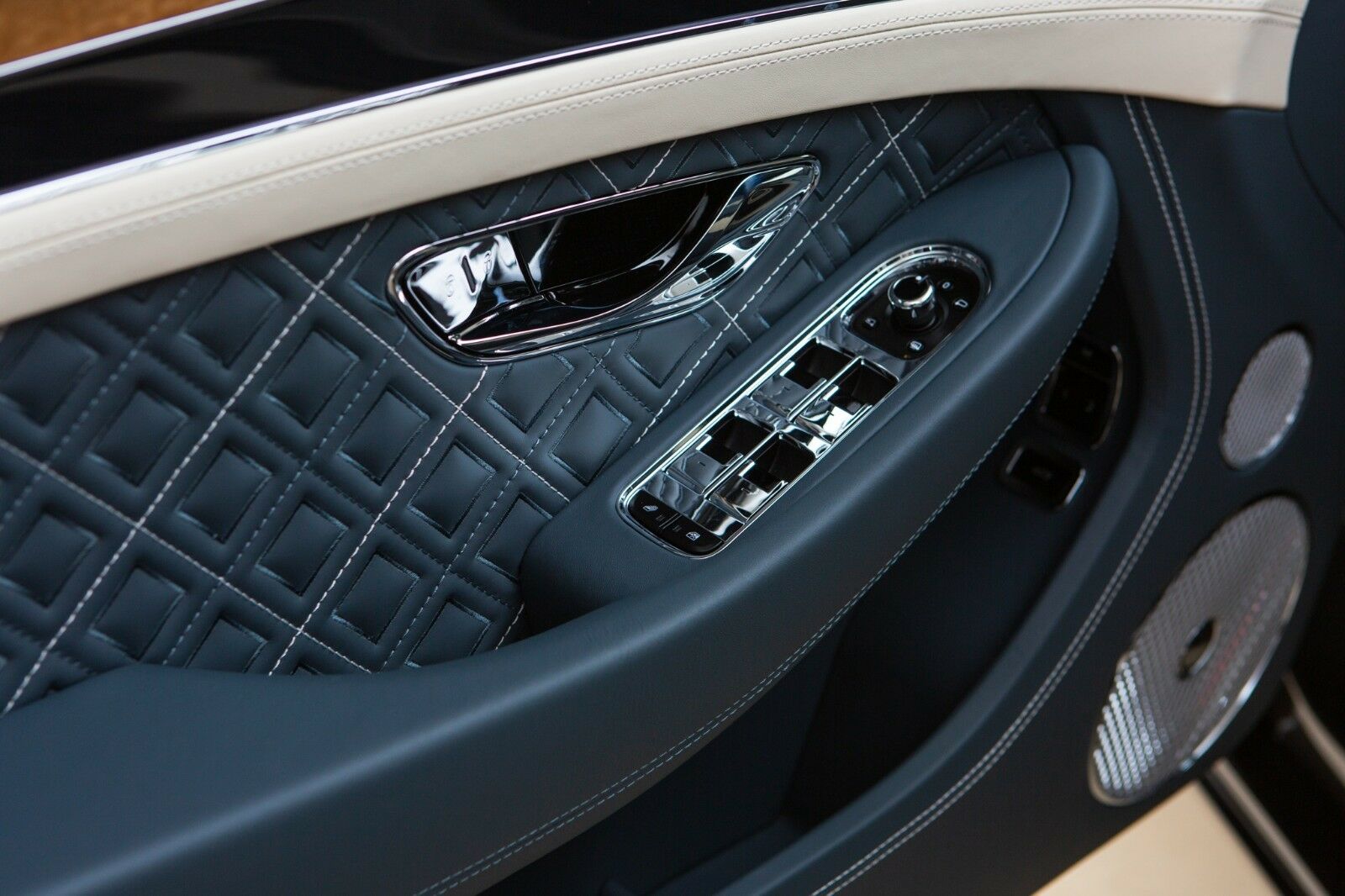 2019 Bentley Continental GT First Edition, 13/20