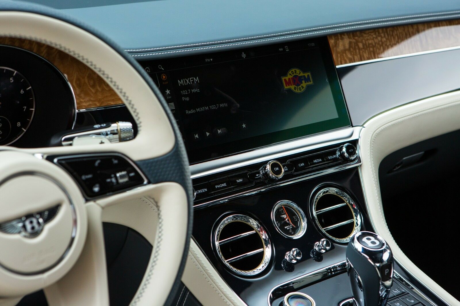 2019 Bentley Continental GT First Edition, 18/20