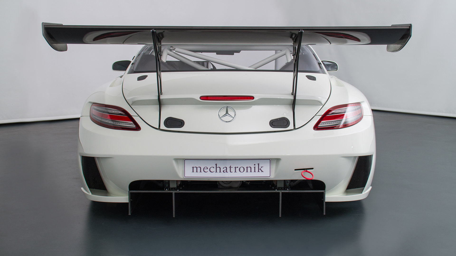 2013 Mercedes-Benz SLS AMG GT3, 2/20