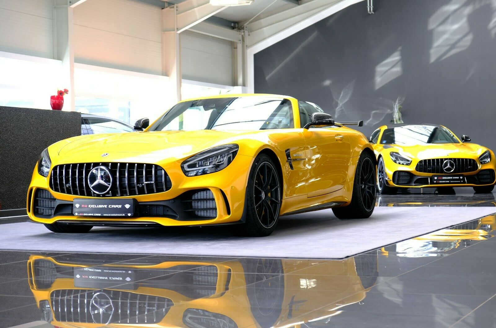 2020 Mercedes-Benz AMG GTR Roadster 1 of 750