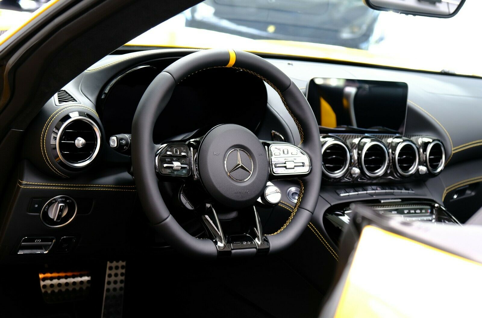 2020 Mercedes-Benz AMG GTR Roadster 1 of 750, 3/20