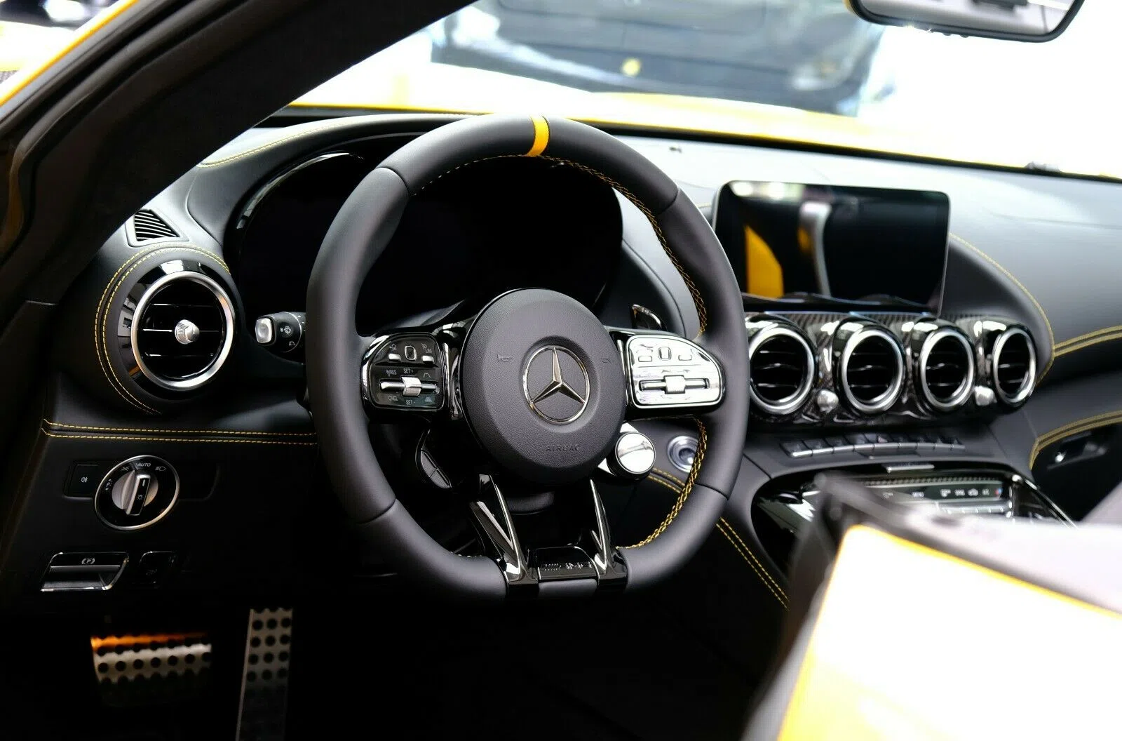 2020 Mercedes-Benz AMG GTR Roadster 1 of 750 interior, Black