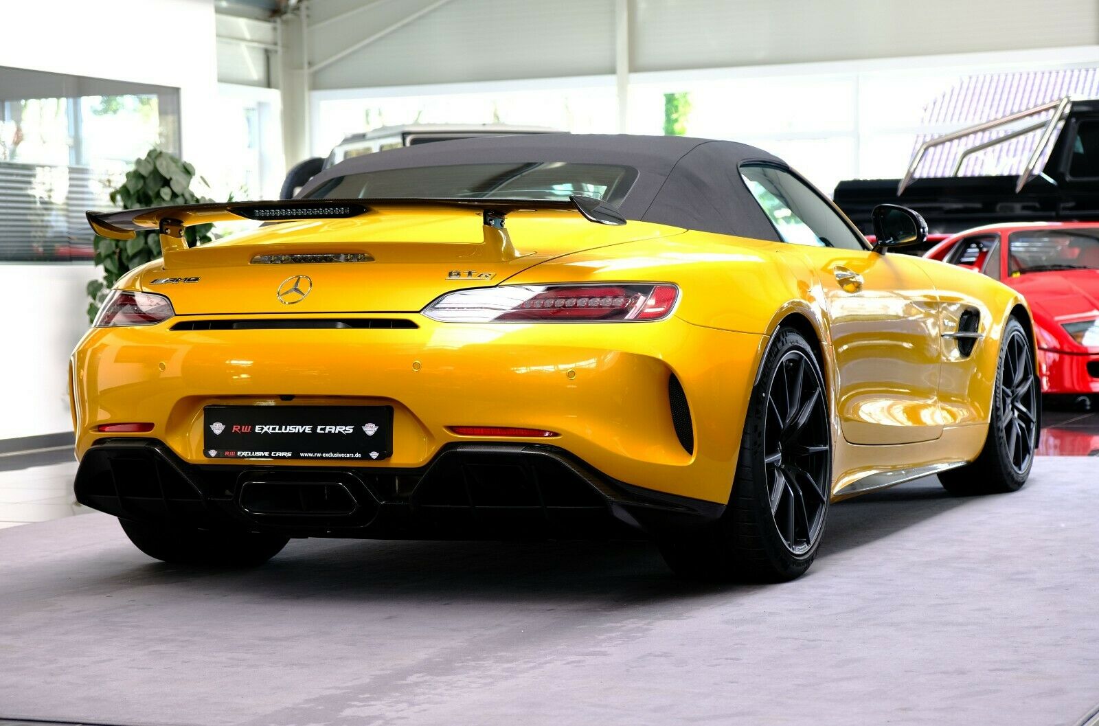 2020 Mercedes-Benz AMG GTR Roadster 1 of 750, 11/20