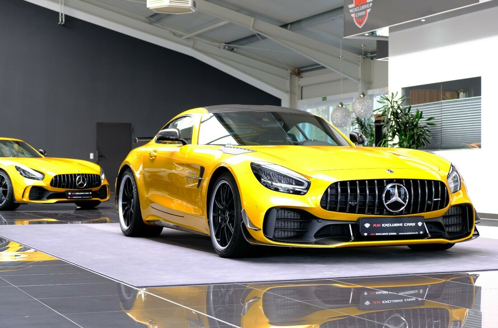 2020 Mercedes-Benz AMG GT R PRO 1 of 750