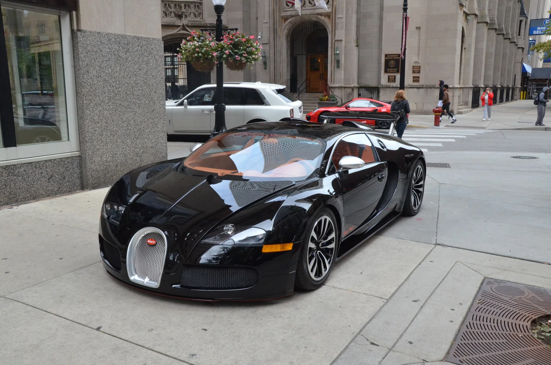 2010 BUGATTI VEYRON SANG NOIR