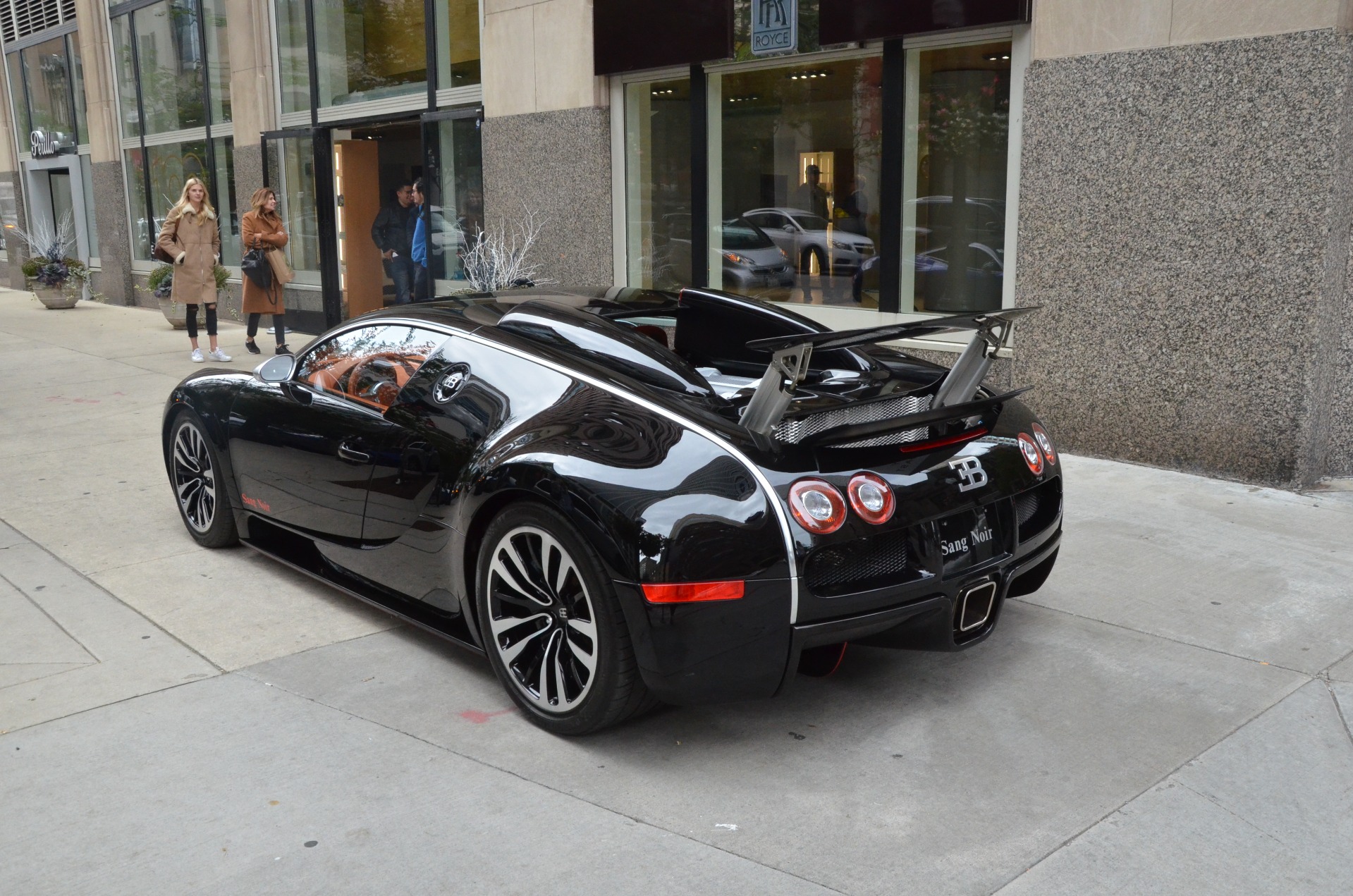 2010 BUGATTI VEYRON SANG NOIR, 8/20
