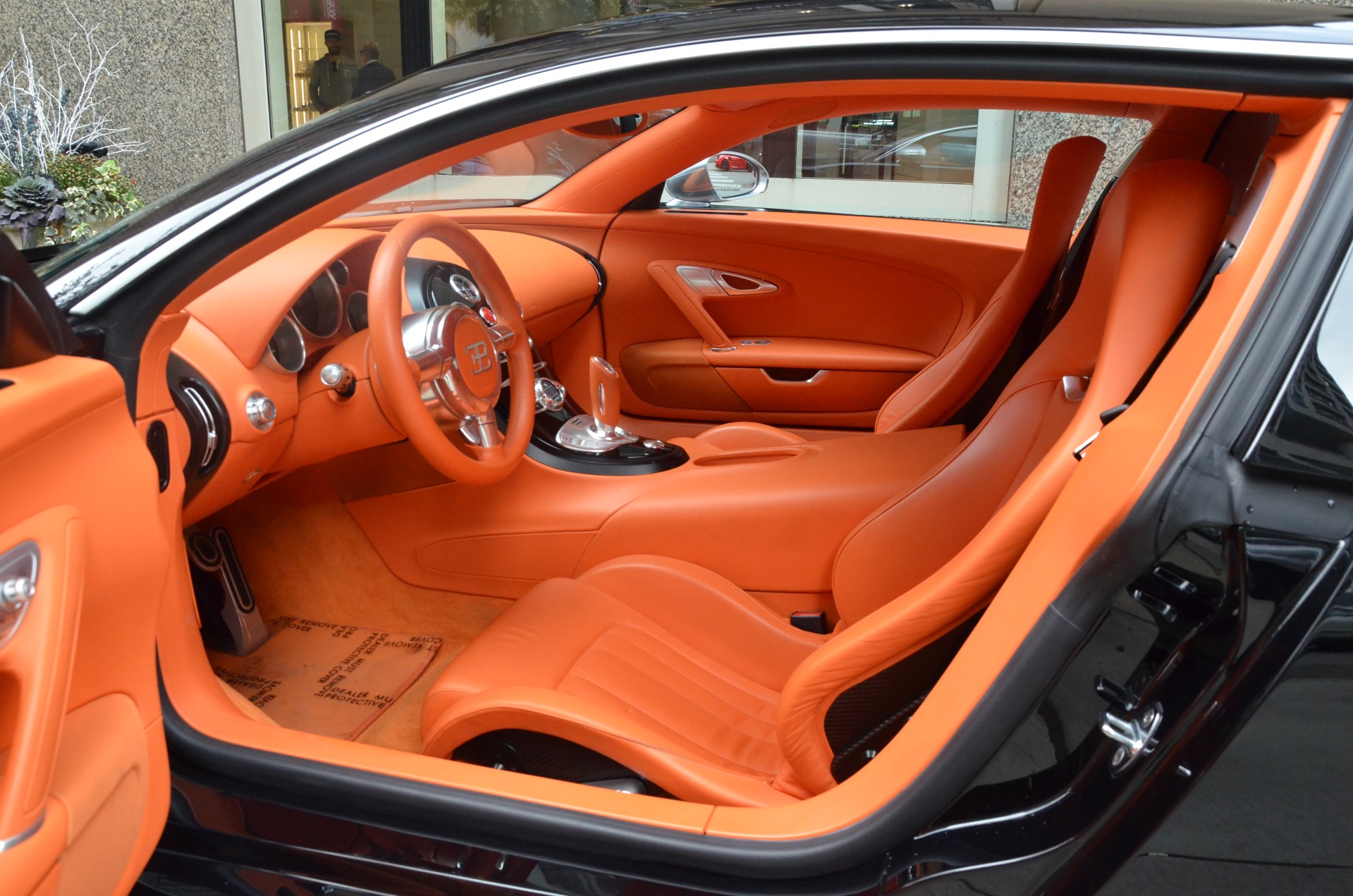 2010 BUGATTI VEYRON SANG NOIR, 10/20
