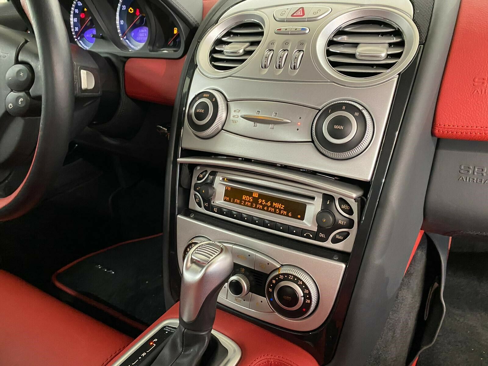 2006 Mercedes-Benz SLR Coupe SILVER, 15/19