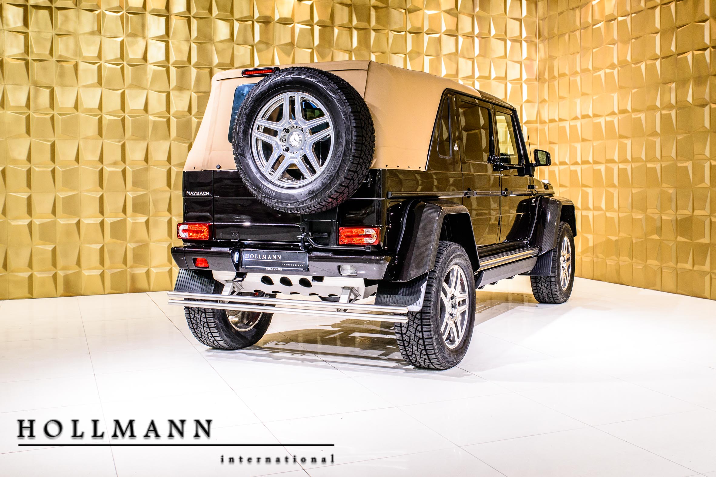 2018 Mercedes Maybach G650 Landaulet 1of 99 Units, 13/19