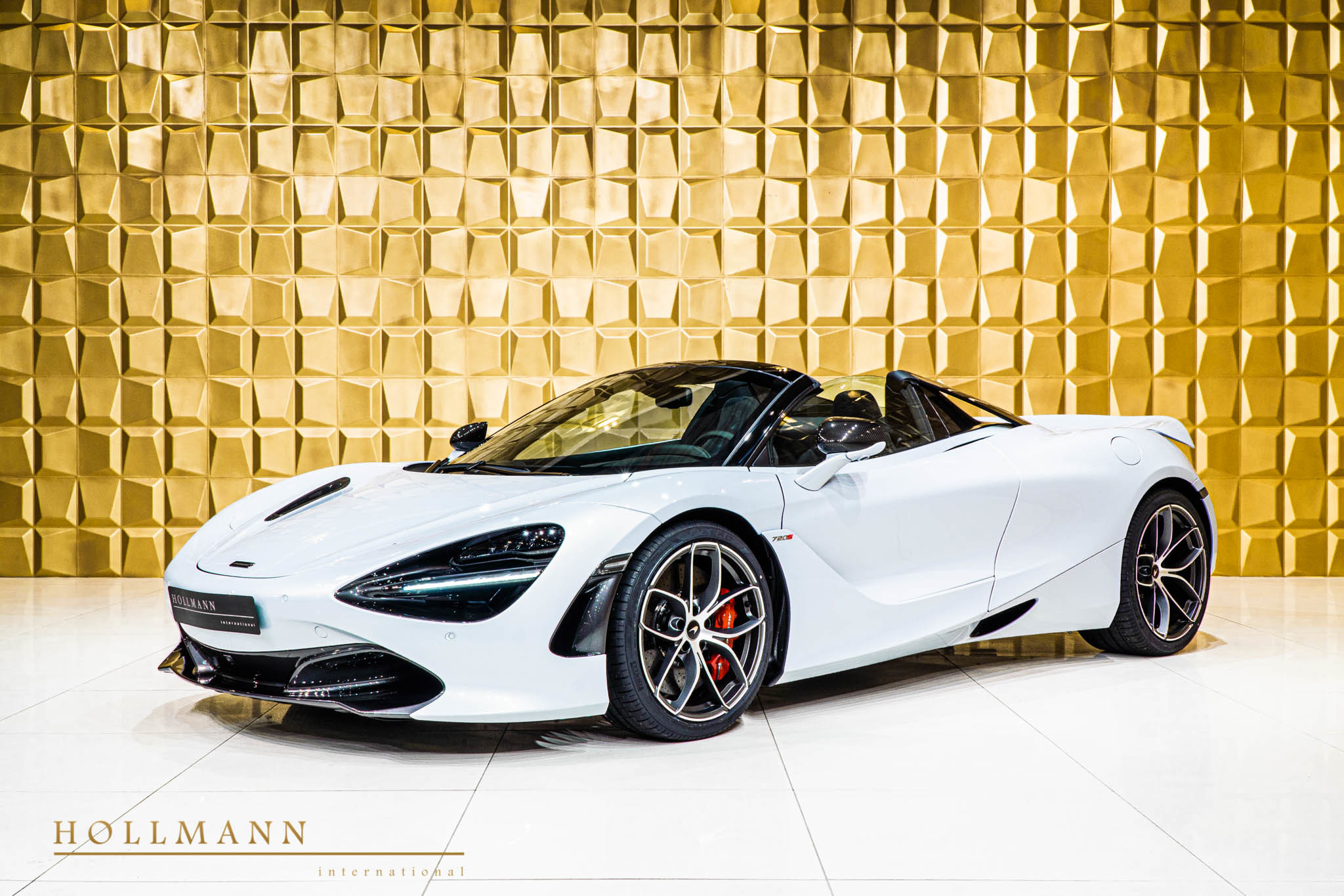 2020 McLaren 720S Spider, 19/20