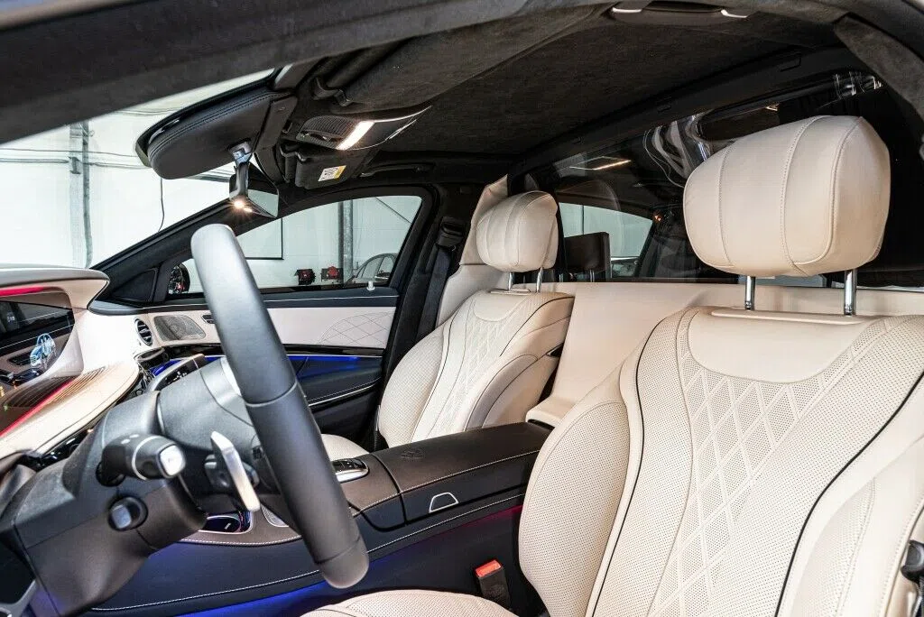 2020 Mercedes-Maybach S 560 Armored B6 interior, seats, Leder Exklusiv Nappa Porzellan/Schwarz
