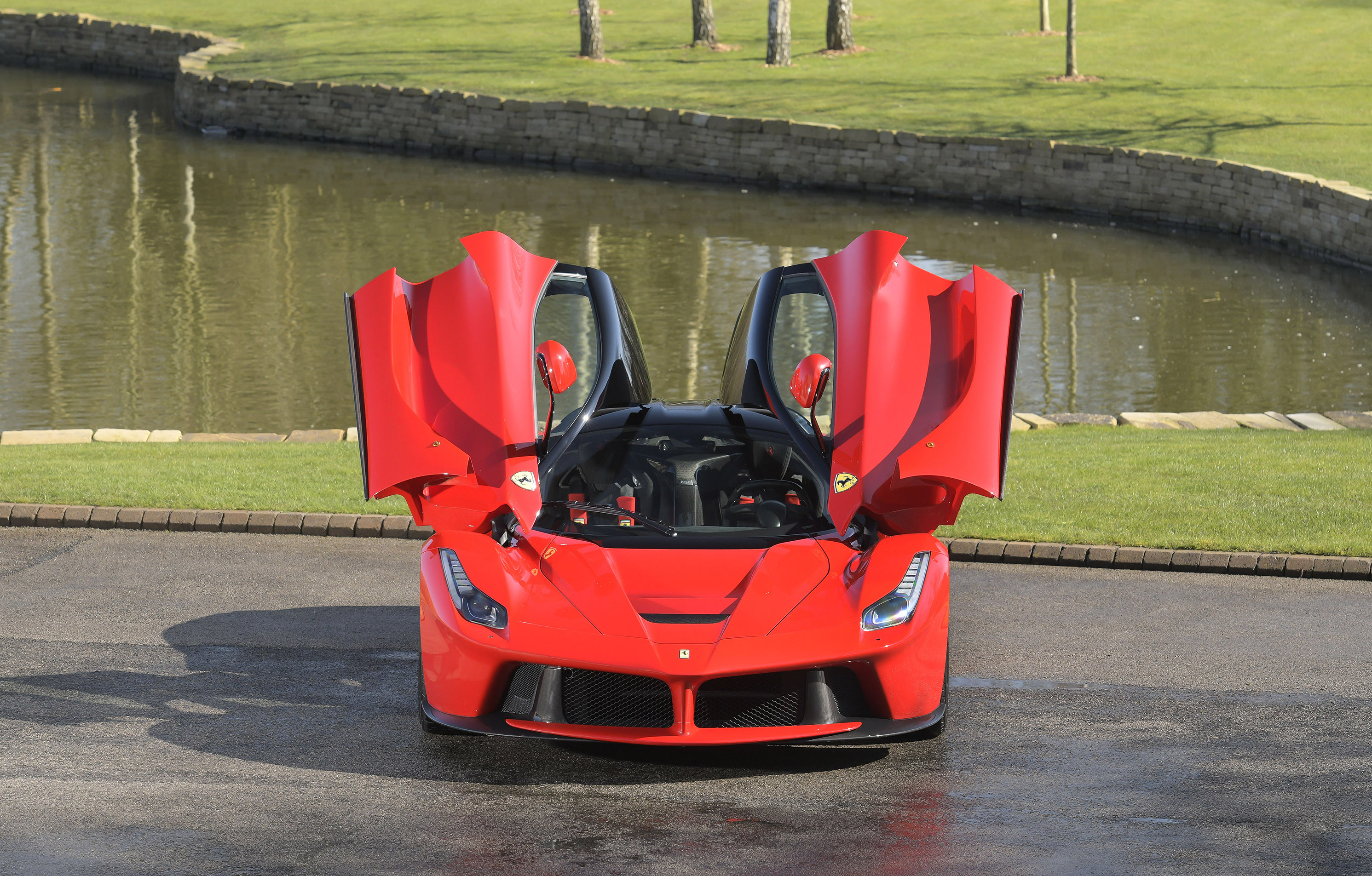 2014 FERRARI LAFERRARI