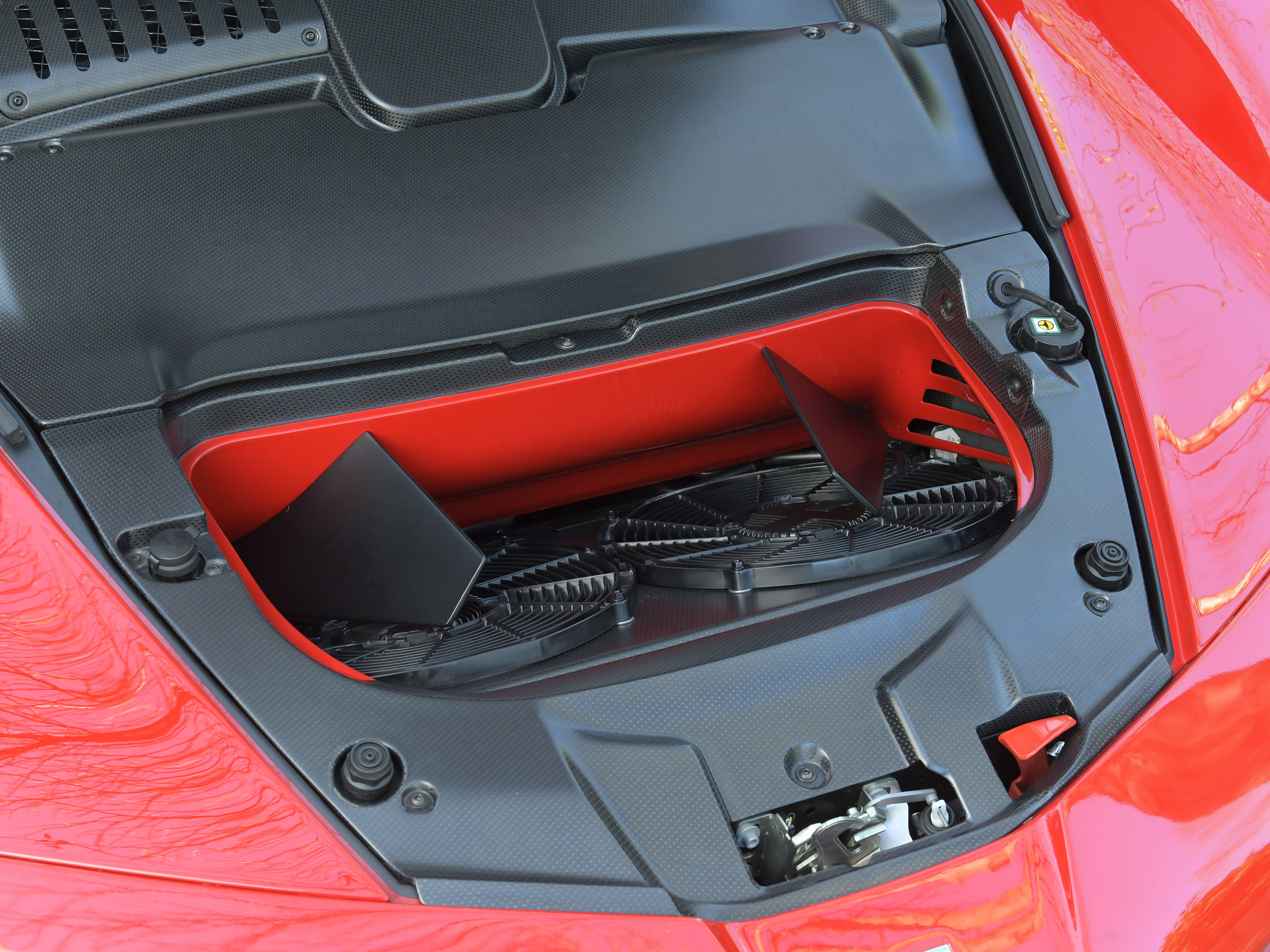 2014 FERRARI LAFERRARI, 16/20