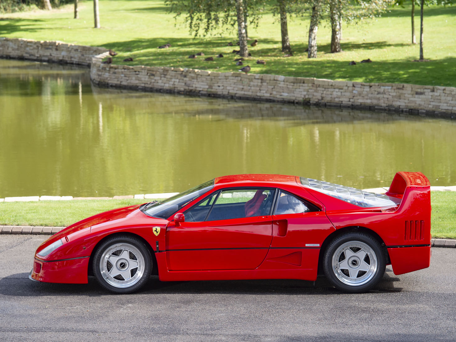 1991 FERRARI F40, 17/20