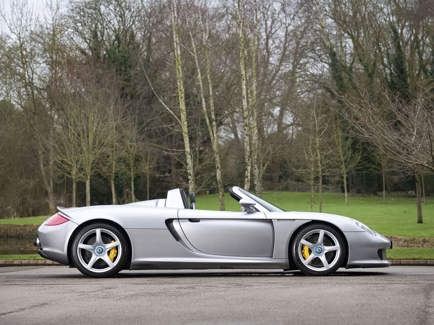 2004 Porsche Carrera GT for sale, exterior, GT Silver