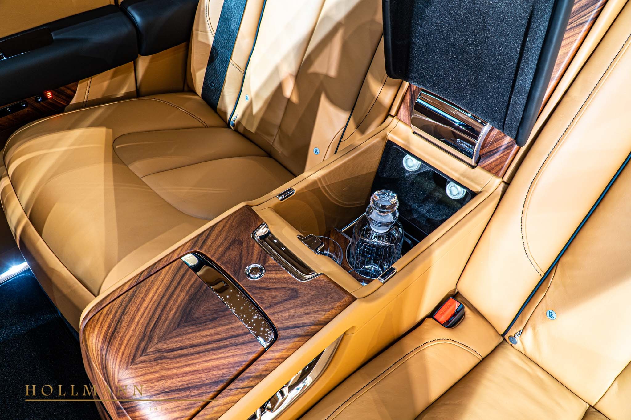 2020 Rolls-Royce Cullinan, 18/20