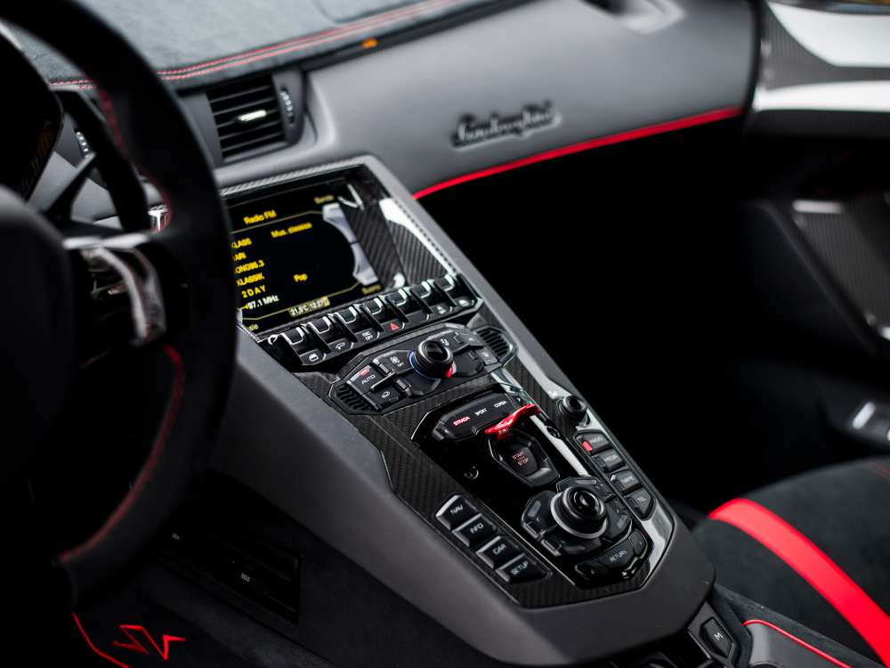 2016 Lamborghini Aventador LP 750-4 Superveloce, 6/17