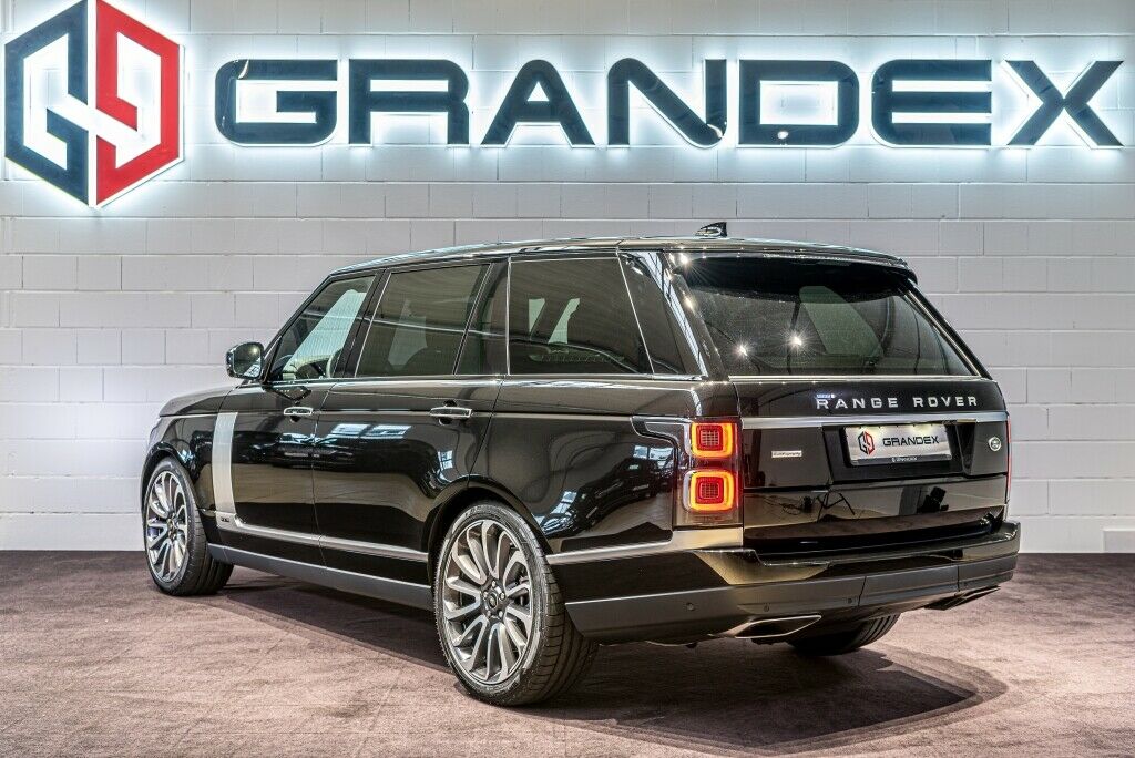 2020 Range Rover 5.0 Supercharged Autobiography LWB, 2/20