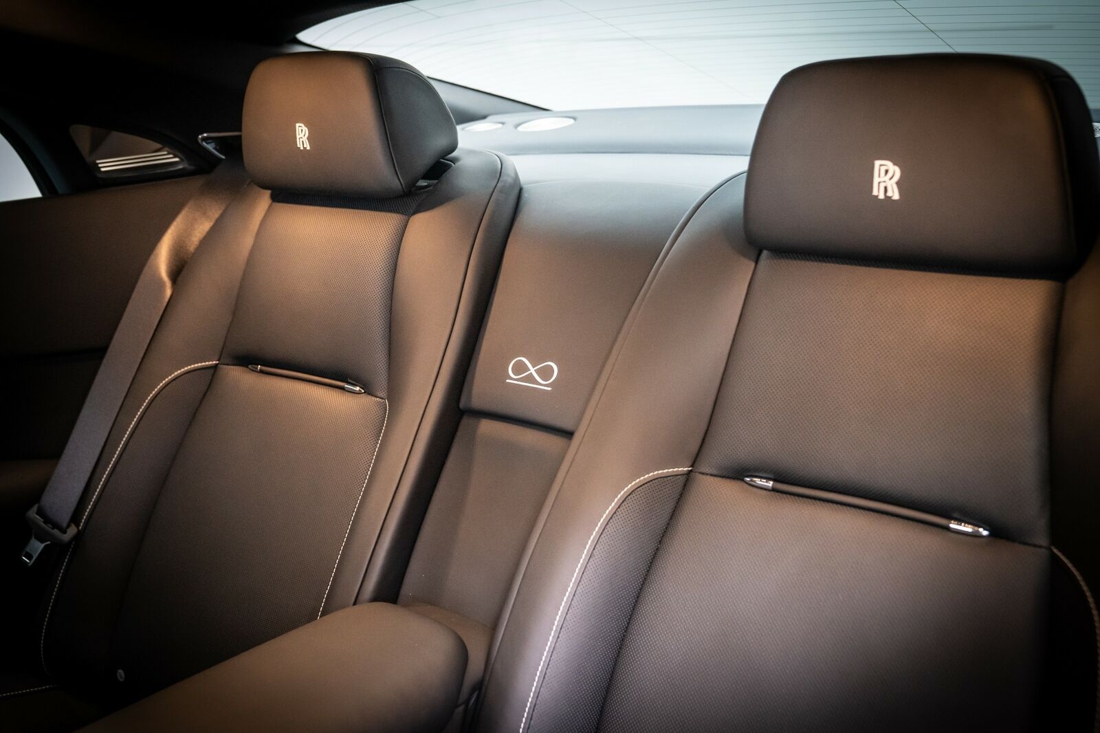 2019 Rolls-Royce Wraith BLACK BADGE, 13/19