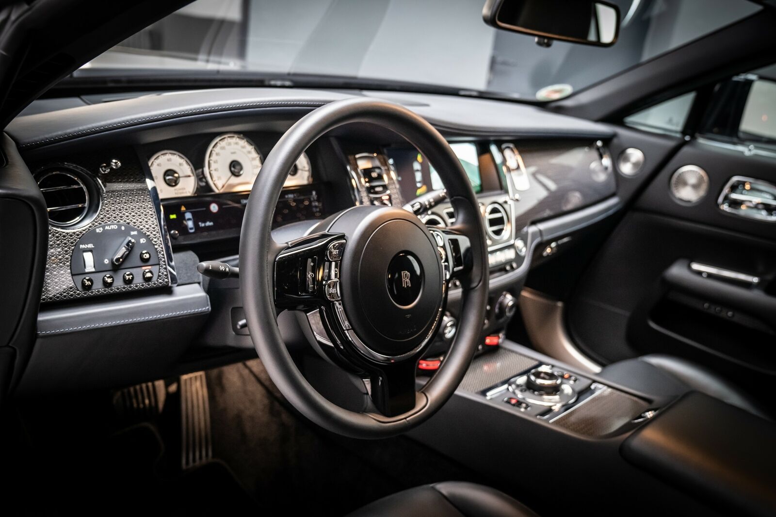 2019 Rolls-Royce Wraith BLACK BADGE, 5/19