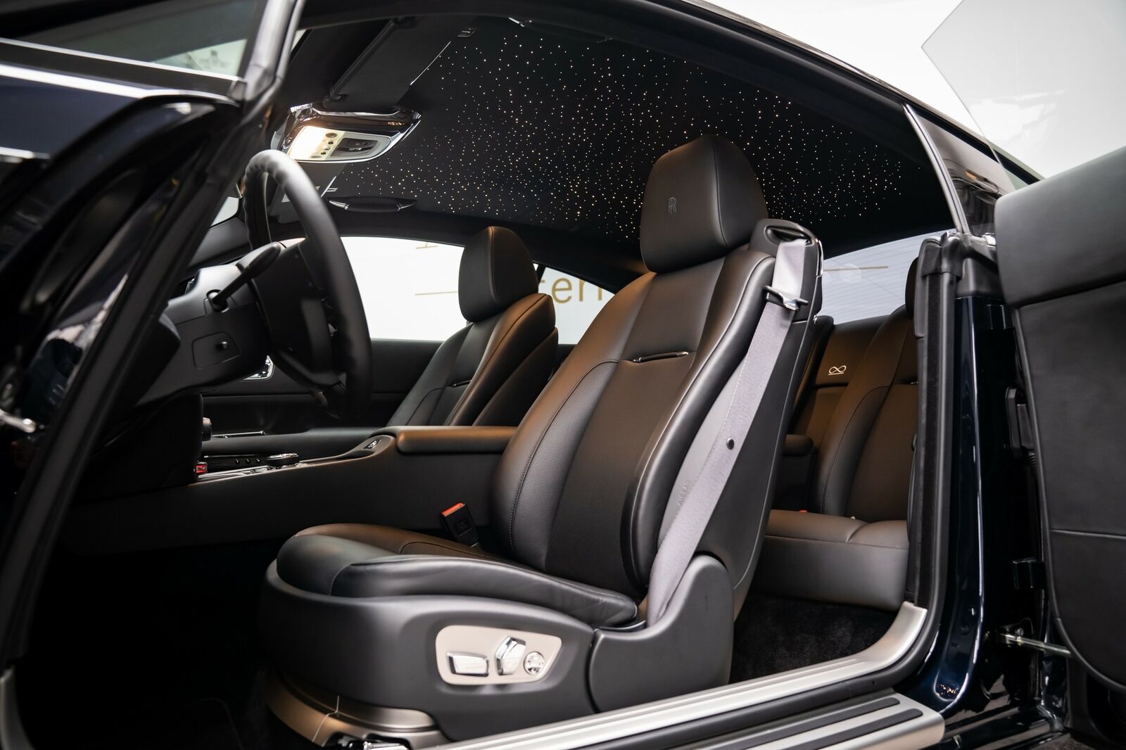 2019 Rolls-Royce Wraith BLACK BADGE, 14/19