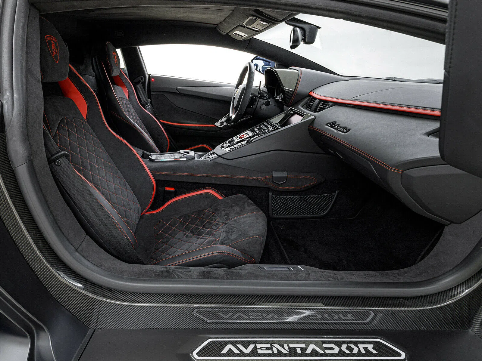 2018 Lamborghini Aventador S LP740-4 Coupe interior, seats, Alcantara Schwarz