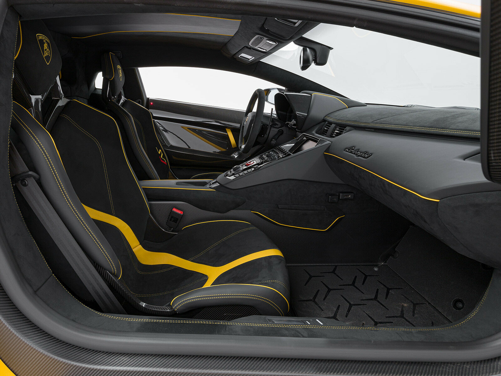 2019 Lamborghini Aventador SVJ Coupe LP770-4, 9/17