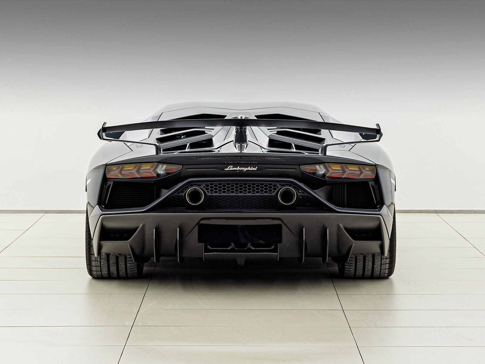 2019 Lamborghini Aventador SVJ Coupe LP770-4, 9/16