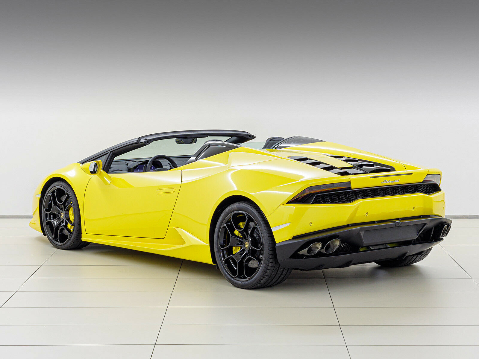 2019 Lamborghini Huracan LP610-4 Spyder, 2/14