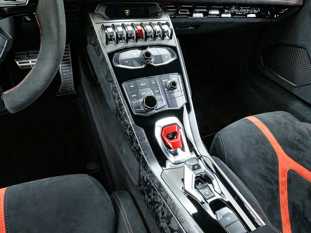 2018 Lamborghini Huracan Performante Coupe LP640-4 interior, center console, Alcantara Schwarz
