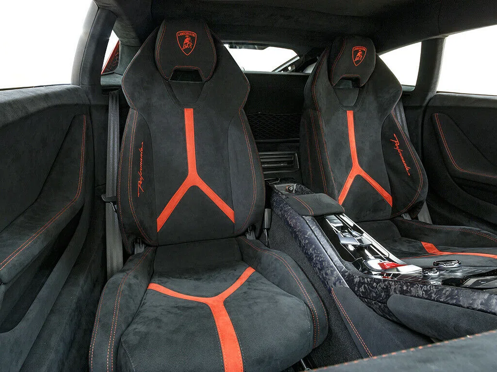 2018 Lamborghini Huracan Performante Coupe LP640-4 interior, seats, Alcantara Schwarz