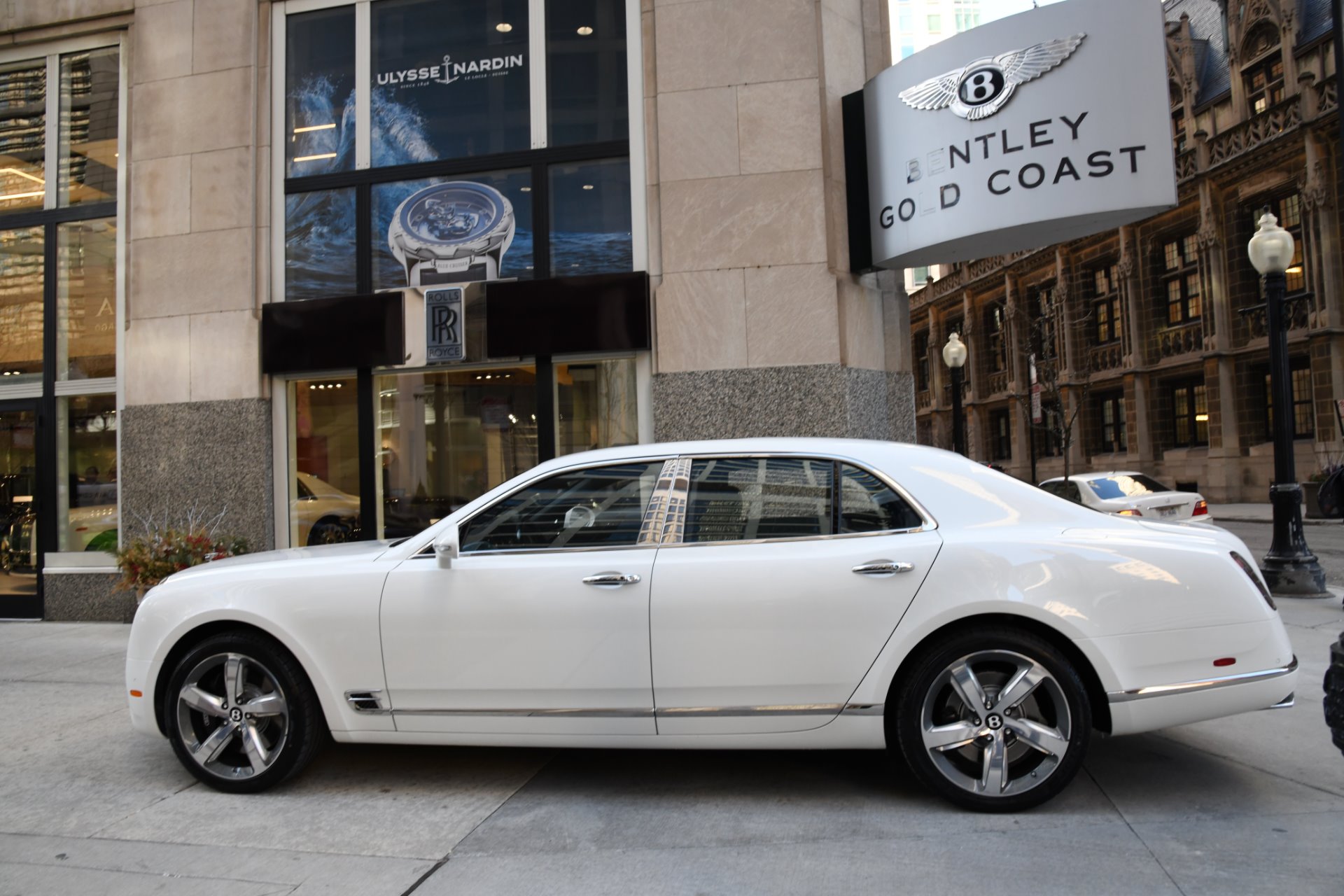 2017 BENTLEY MULSANNE SPEED, 6/18
