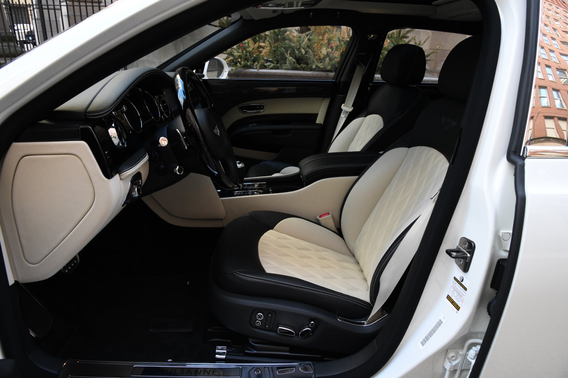2017 BENTLEY MULSANNE SPEED, 7/18