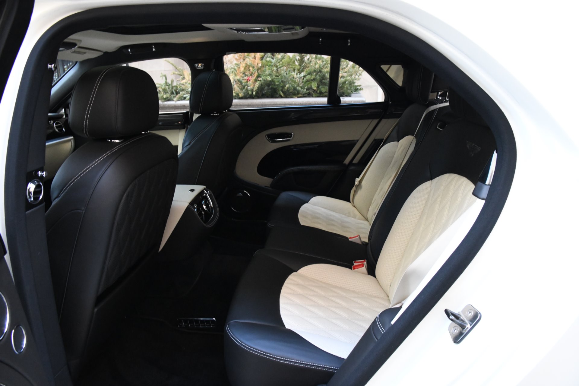 2017 BENTLEY MULSANNE SPEED, 9/18