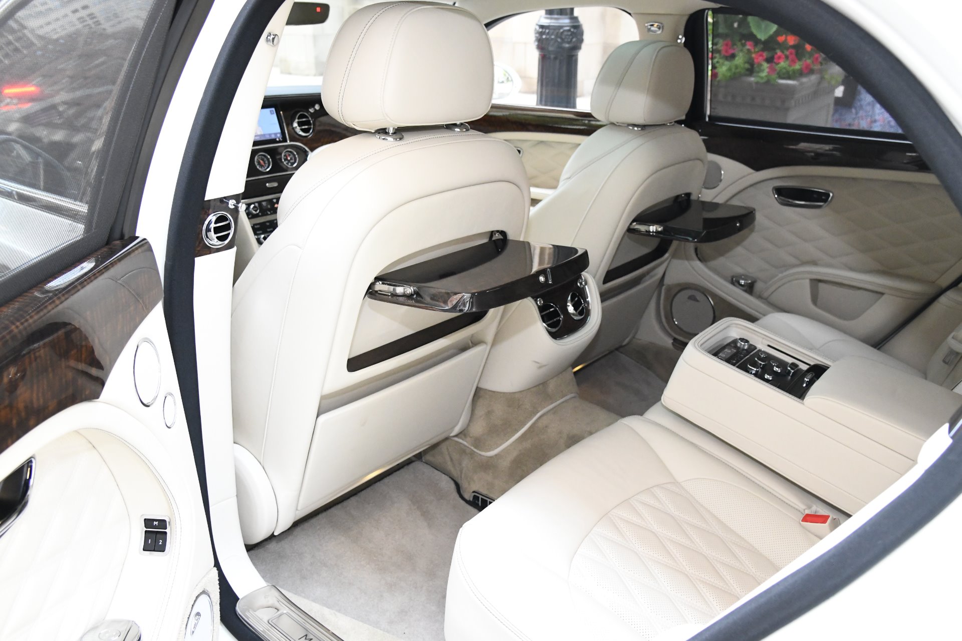 2017 BENTLEY MULSANNE, 2/20