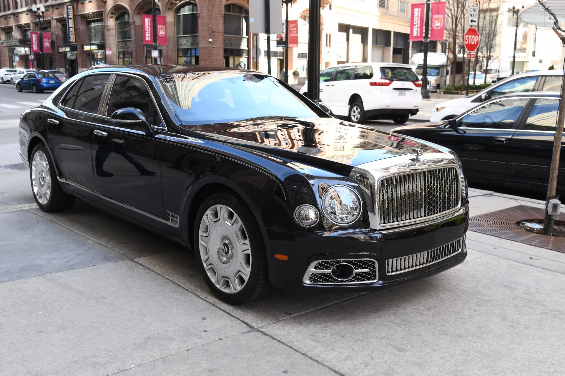2017 Bentley Mulsanne for sale, exterior, Onyx Metallic