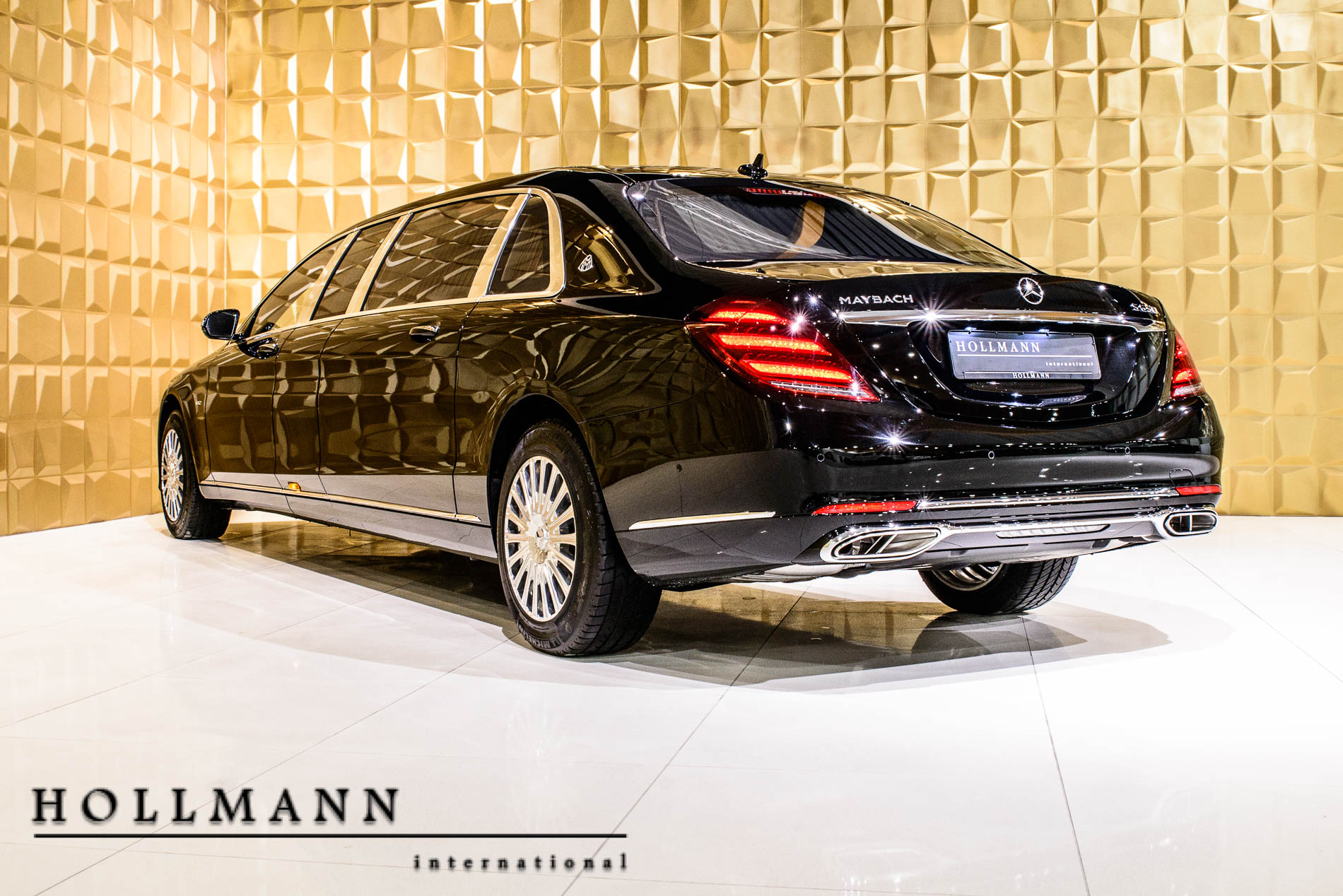 2018 Mercedes-Maybach S 600 Pullman, 4/18