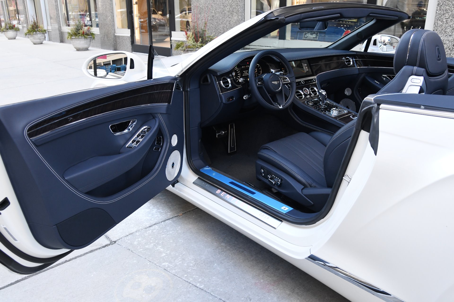 2020 Bentley Continental GTC, 2/20