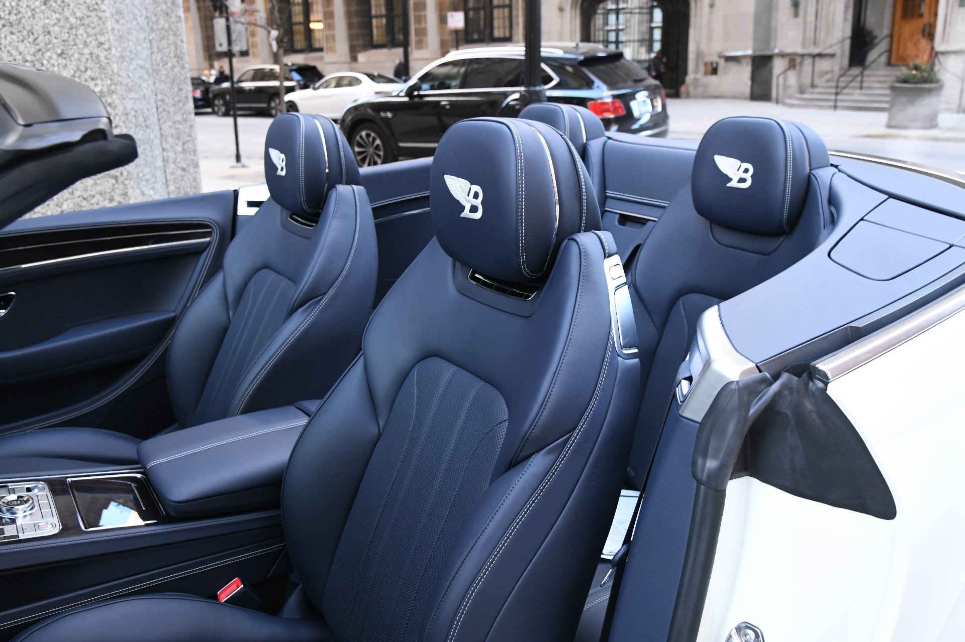 2020 Bentley Continental GTC, 11/20