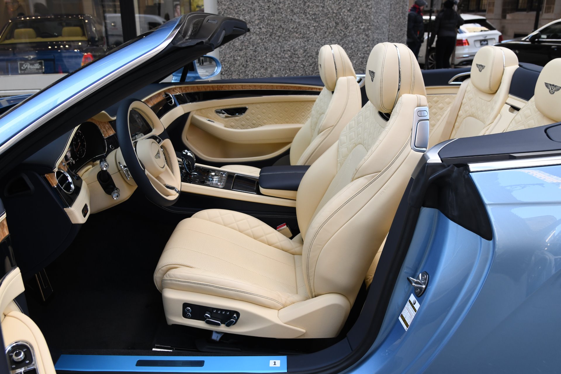 2020 Bentley Continental GTC, 3/20