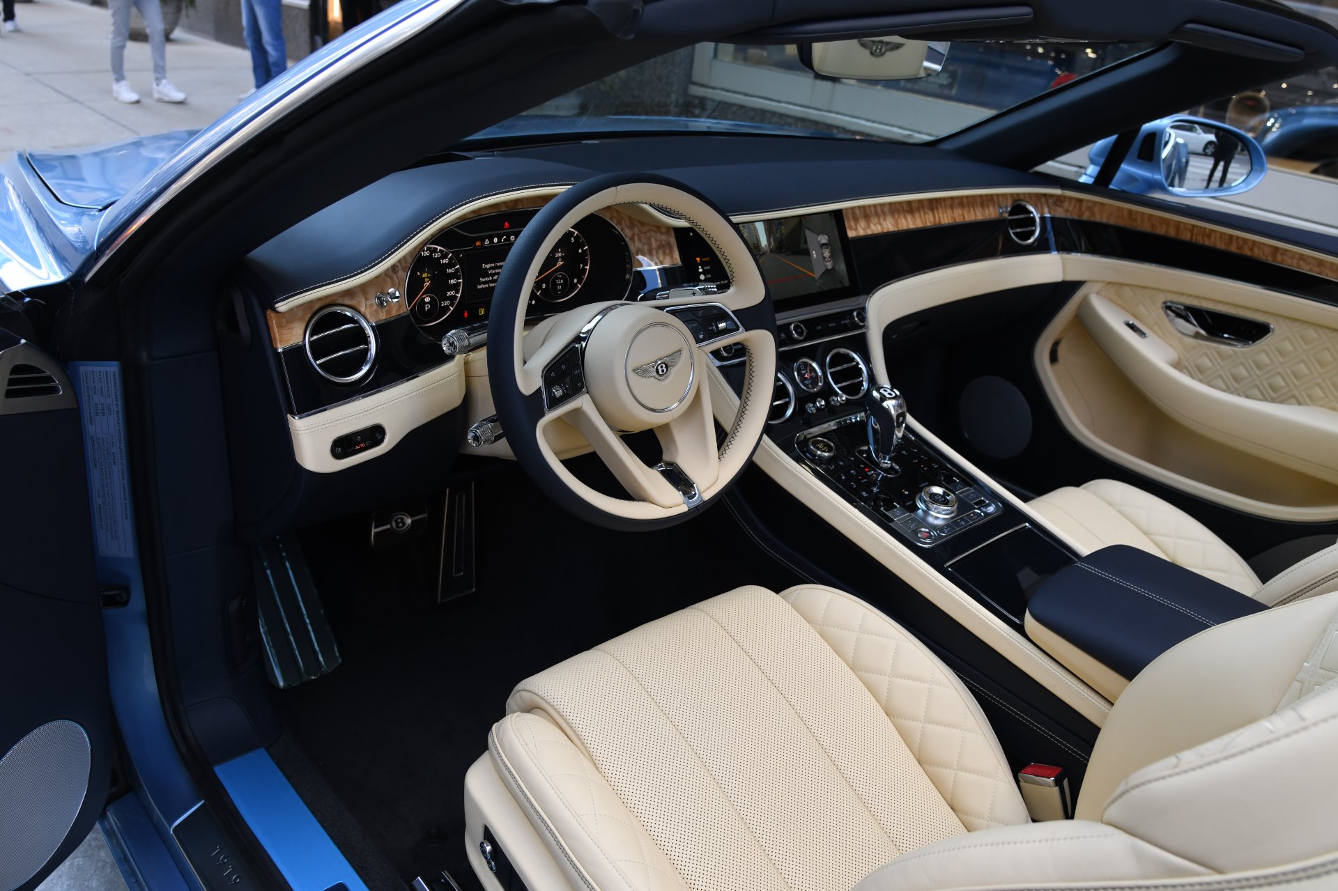 2020 Bentley Continental GTC, 12/20