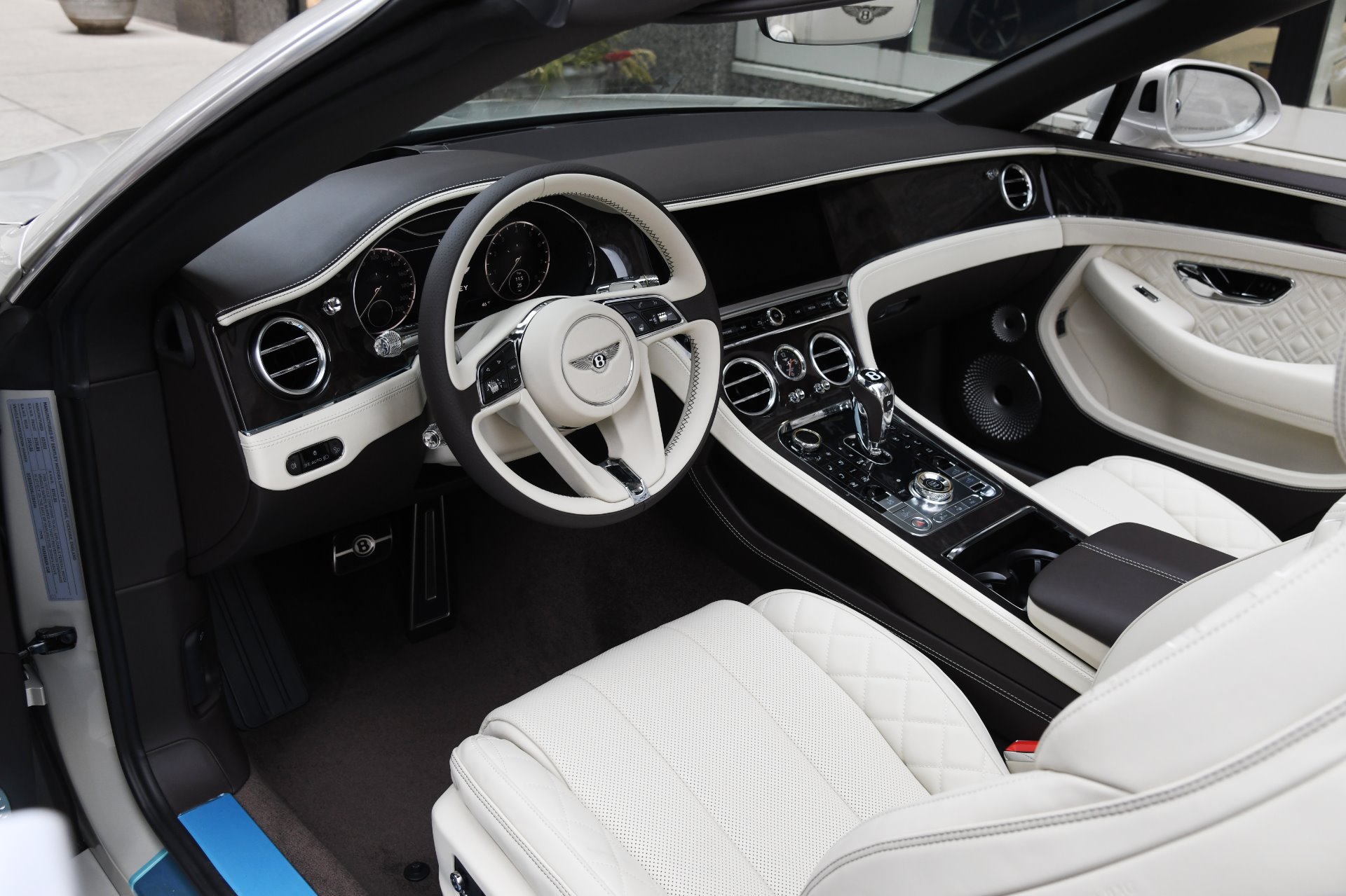 2020 Bentley Continental GTC, 3/20