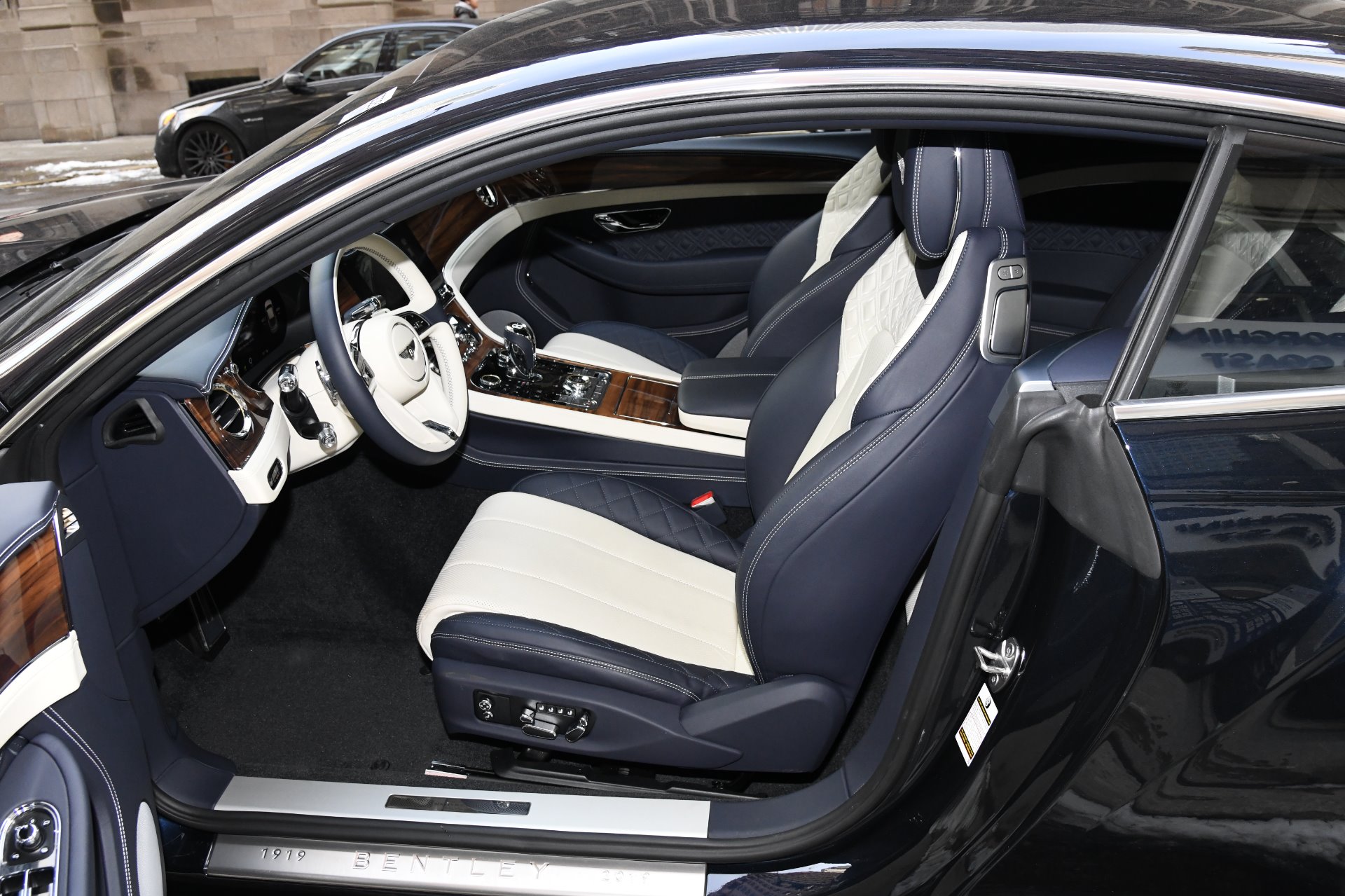 2020 Bentley Continental GT V8, 3/17