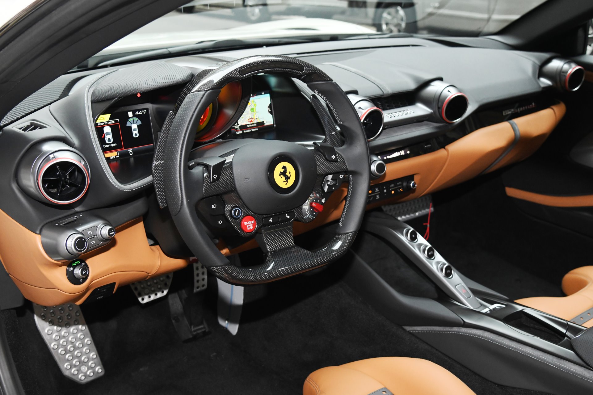 2020 Ferrari 812 Superfast, 10/20