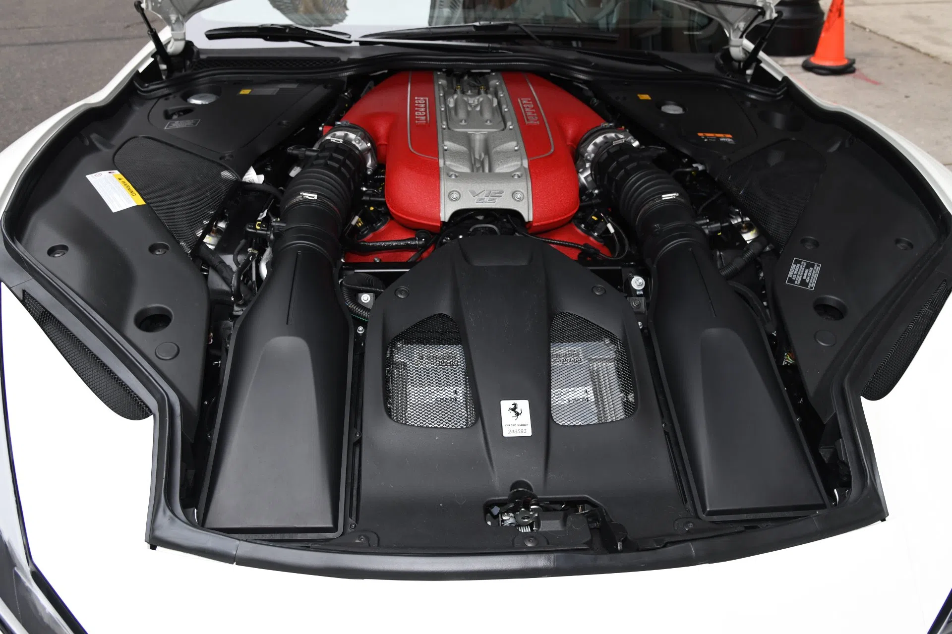 2020 Ferrari 812 Superfast engine