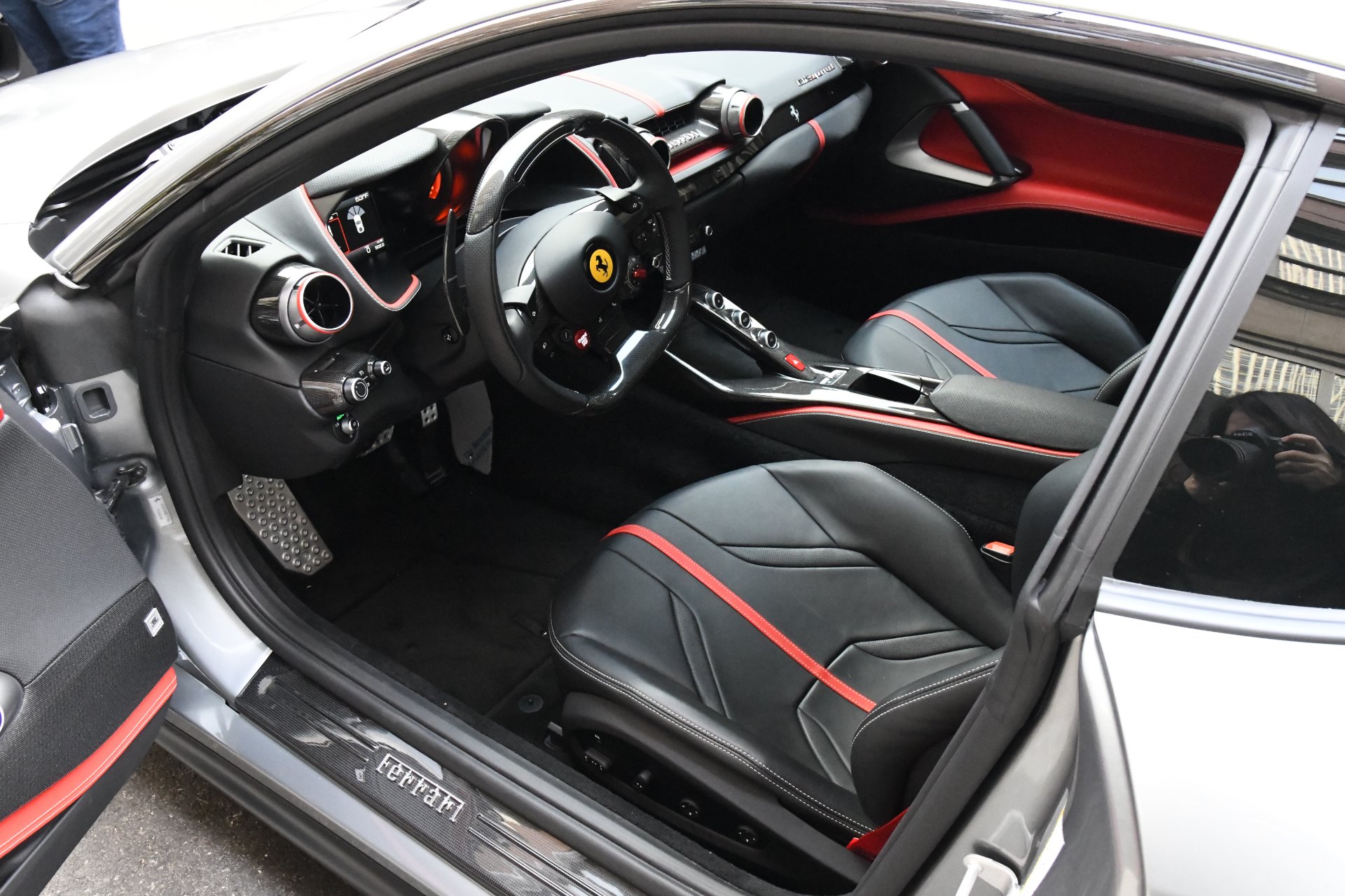 2018 Ferrari 812 Superfast, 7/20