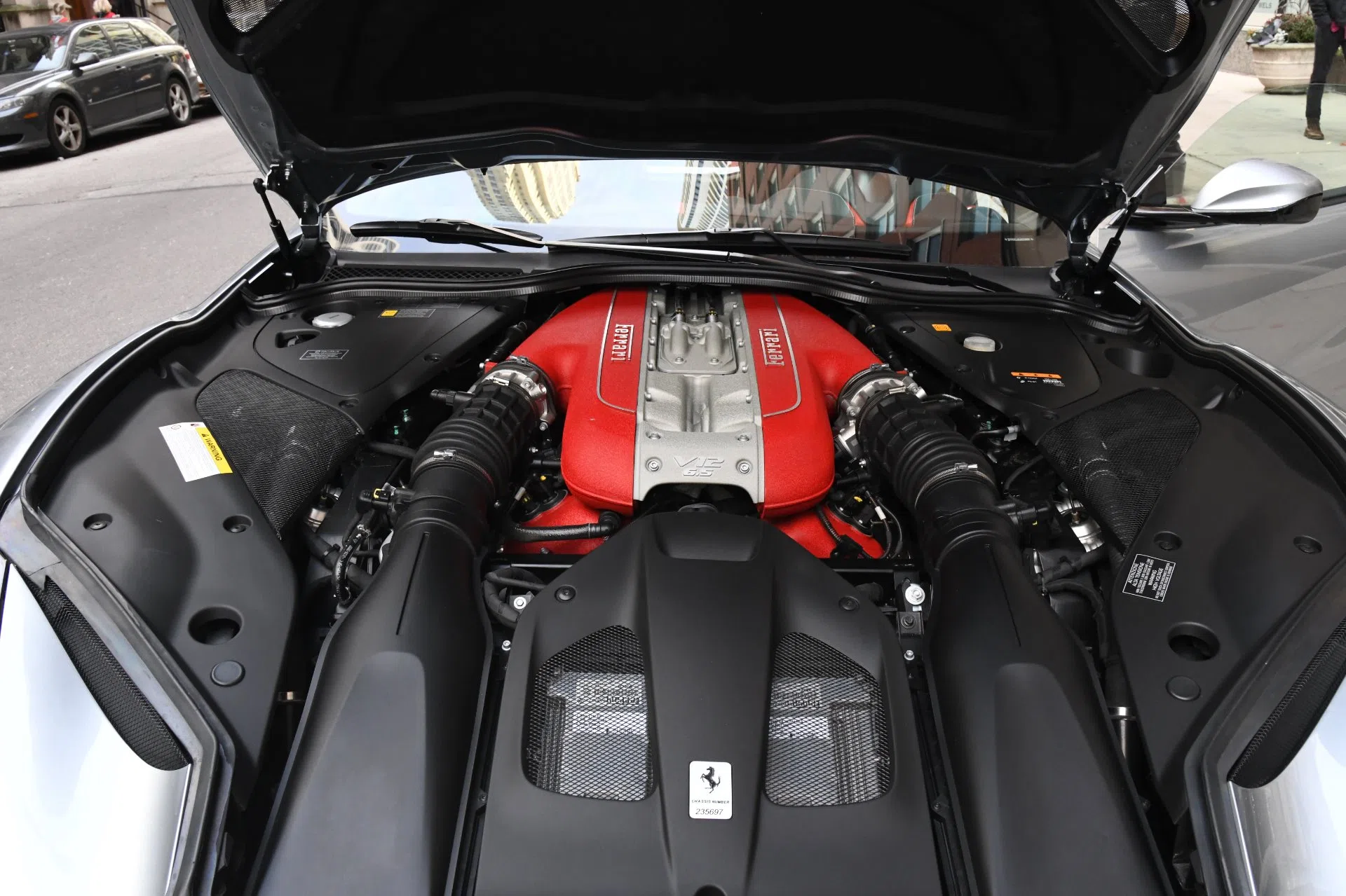 2018 Ferrari 812 Superfast engine