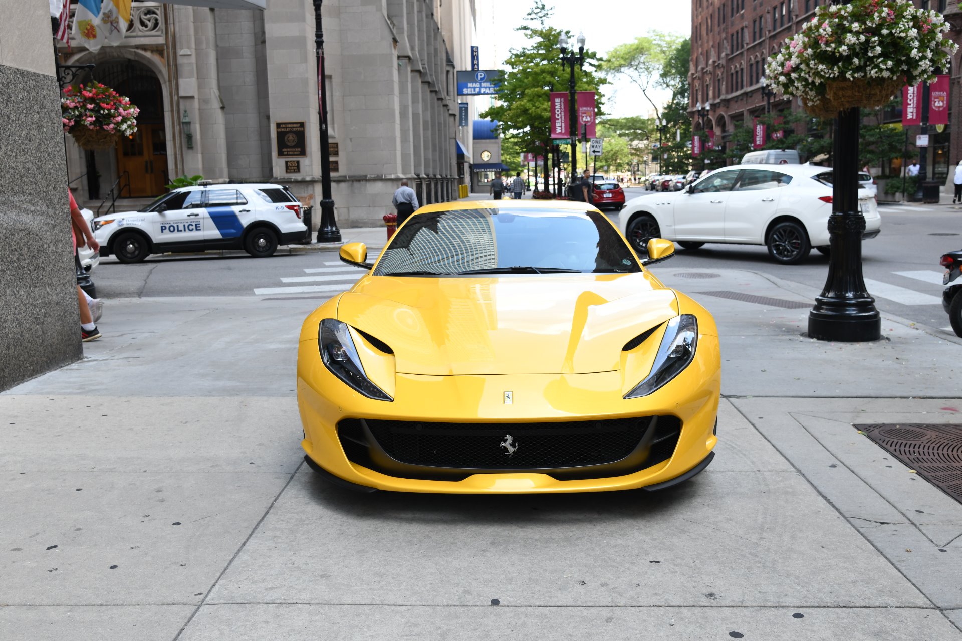 2018 Ferrari 812 Superfast, 2/20